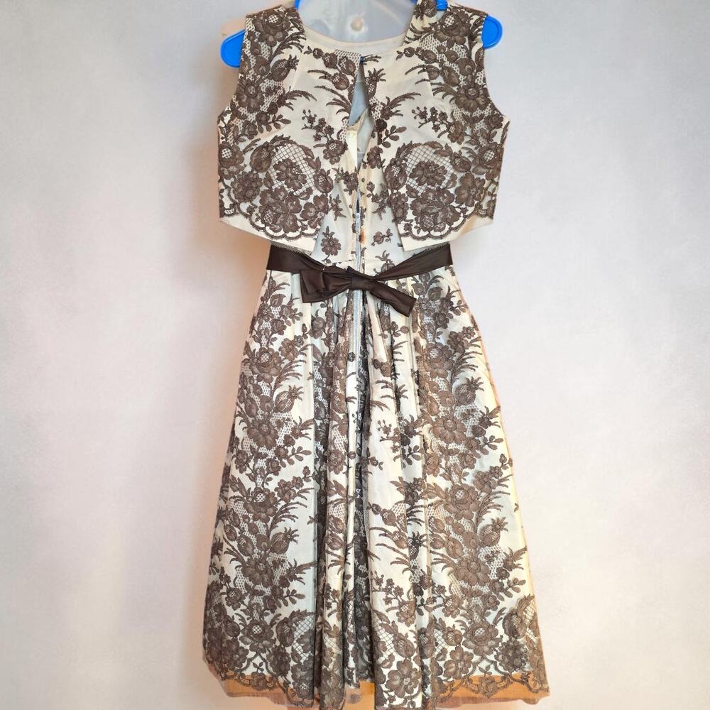 Vintage 1950s Lace Party Dress XS 23 Waist Brown Ivory Full Skirt Bolero